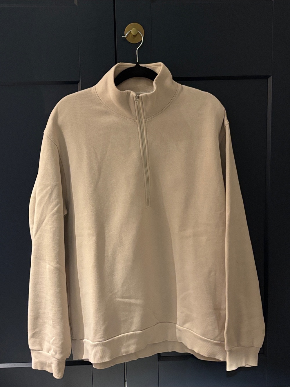 Lululemon Men's Half-Zip Pullover in Light Beige
